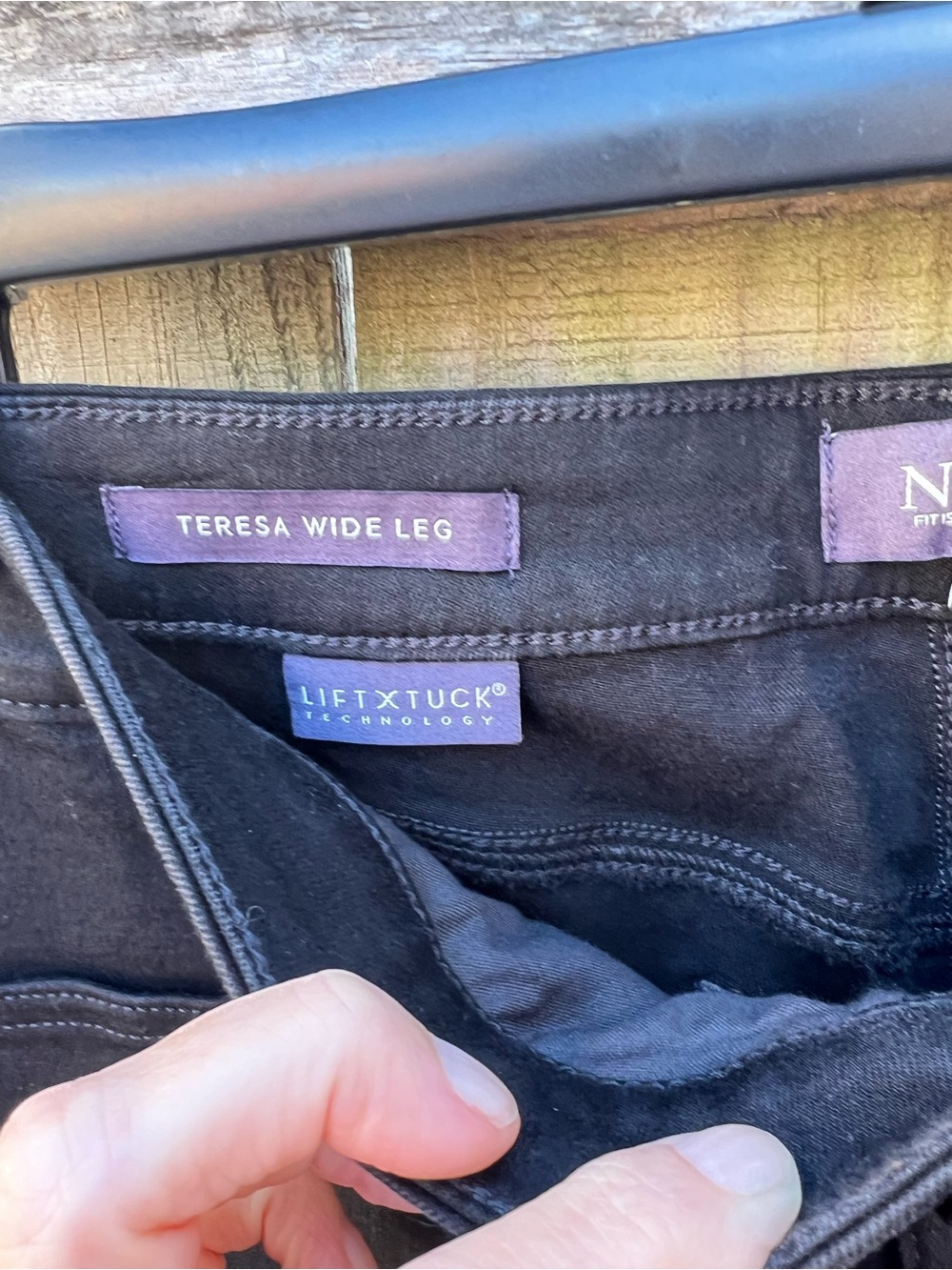 NYDJ Teresa Black Wide-Leg Jeans with Front Patch Pockets - Picture 9 of 16